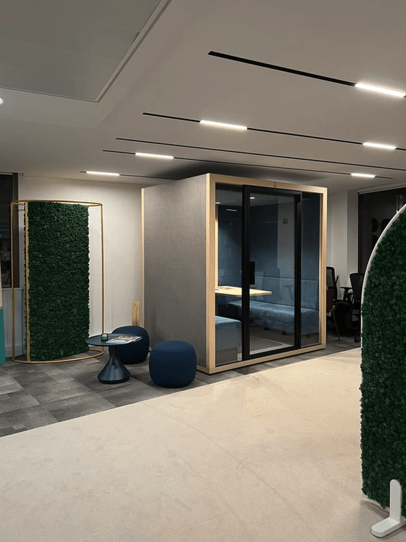 Cabine acoustique insonorisé pour 4 personnes