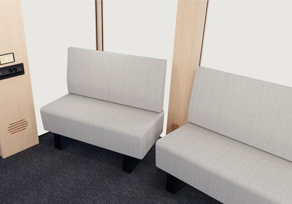 Assises cabine acoustique XL Blabla-Cube pour espace de réunion collaboratif