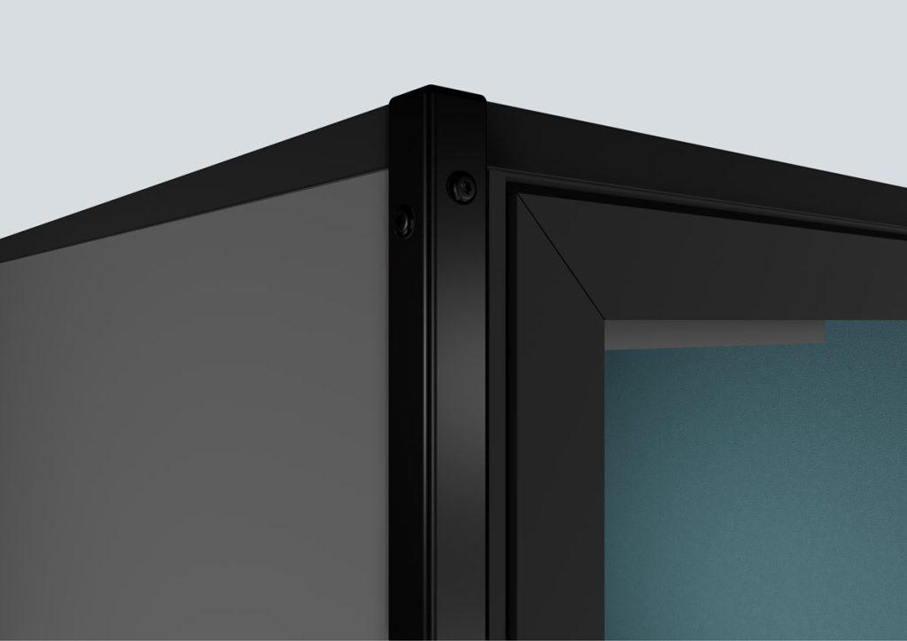 Reinforced corner structure of an industrial acoustic booth designed for durability and heavy-duty use – Blabla-Cube